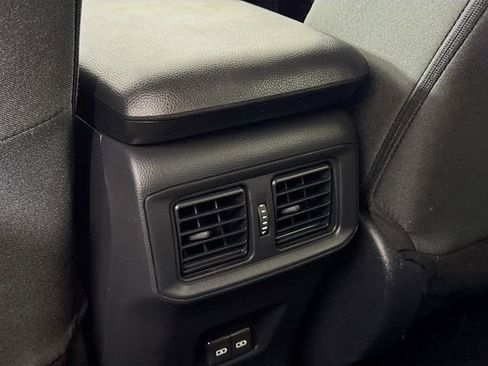 Used 2025 Toyota RAV4 XLE w/ Convenience Package image 31