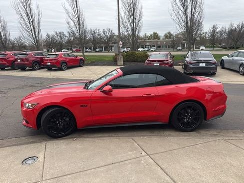 Used 2017 Ford Mustang GT Premium w/ Equipment Group 401A image 6