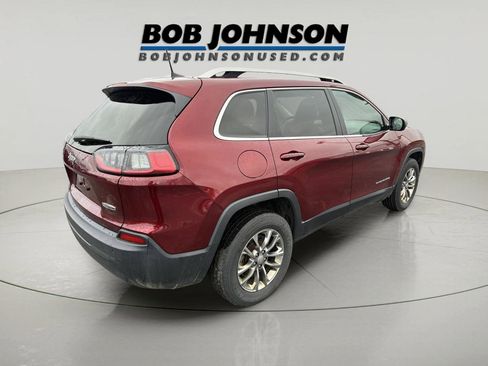 Used 2020 Jeep Cherokee Latitude Plus w/ Cold Weather Group AWD/4WD image 3