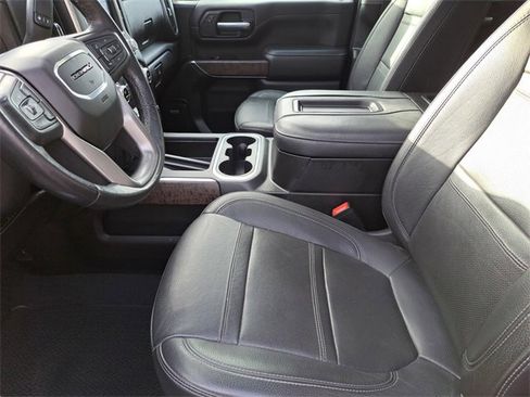 Used 2022 GMC Sierra 2500 Denali w/ Denali Ultimate Package image 18