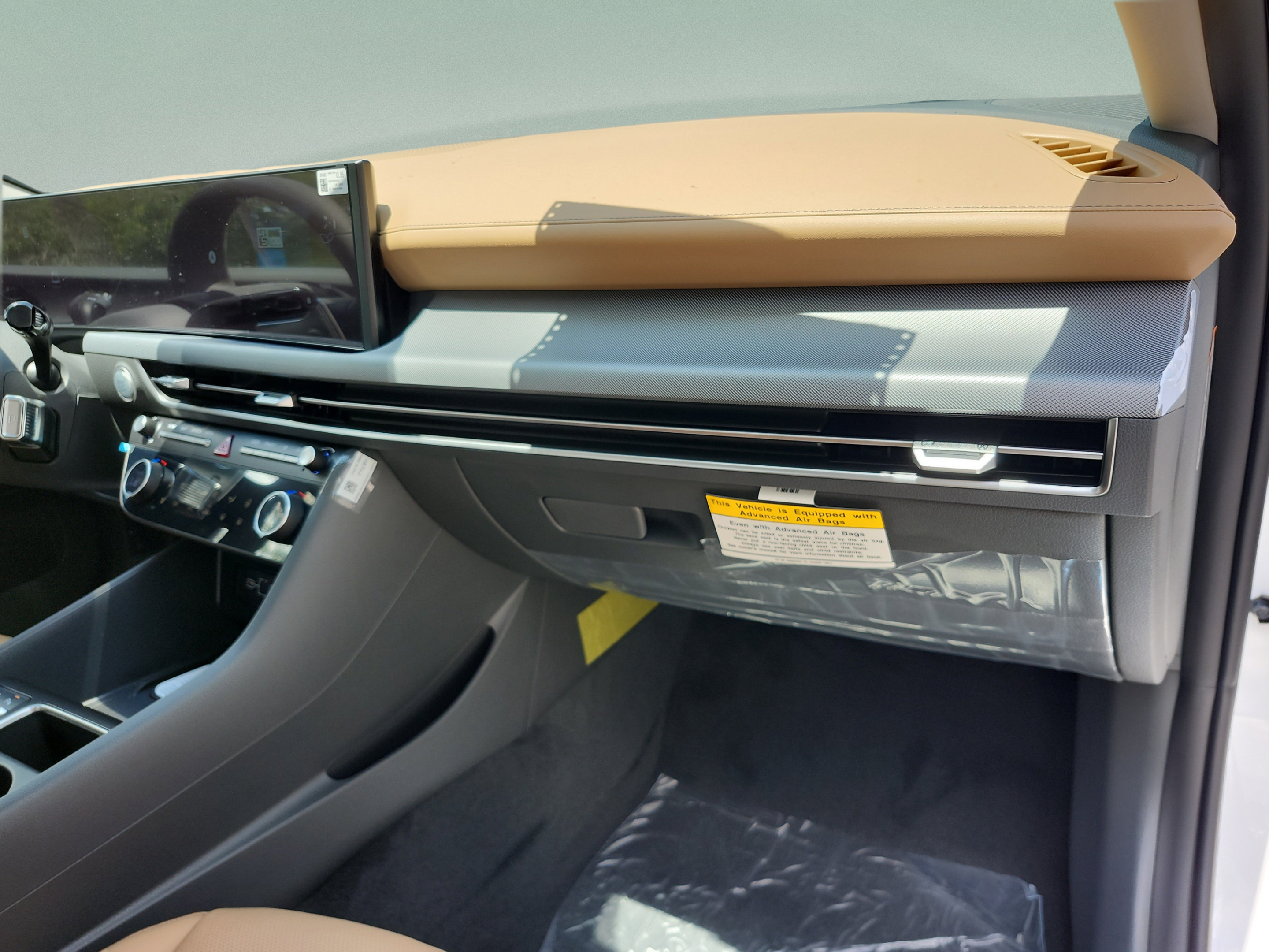 New 2026 Hyundai Sonata Limited FWD image 17