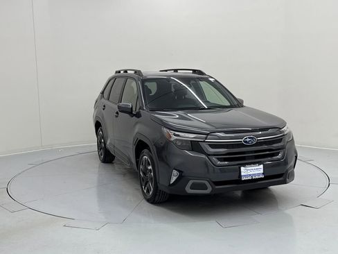 New 2025 Subaru Forester Limited image 7