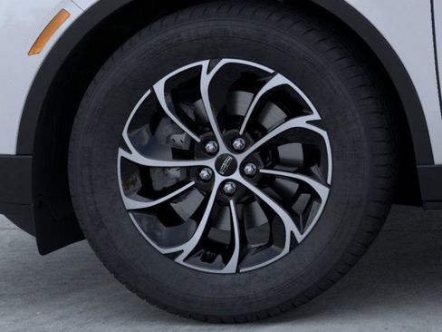 New 2026 Lincoln Nautilus Premier w/ Equipment Group 102A image 19