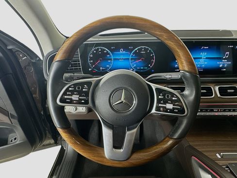 Certified 2023 Mercedes-Benz GLE 580 4MATIC image 11