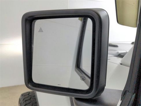 Used 2020 Jeep Gladiator Rubicon image 27