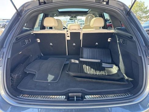 Used 2023 Mercedes-Benz GLC 300 4MATIC image 29