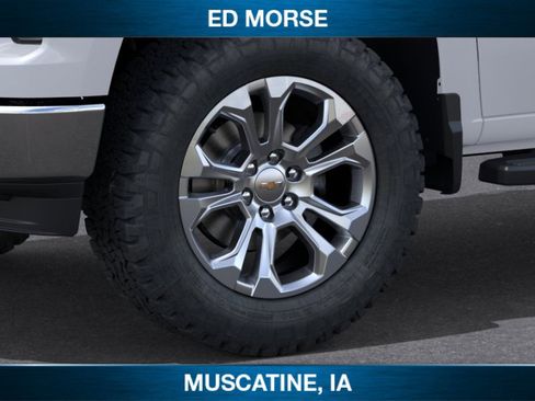 New 2026 Chevrolet Silverado 1500 LTZ w/ LTZ Premium Package AWD/4WD image 9