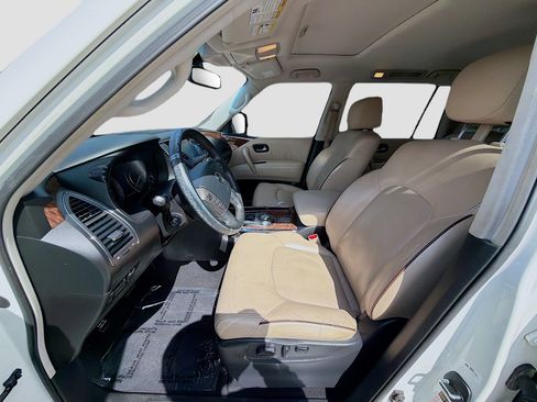 Used 2017 Nissan Armada Platinum RWD image 16
