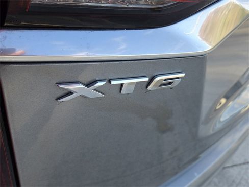 Used 2024 Cadillac XT6 Premium Luxury image 14