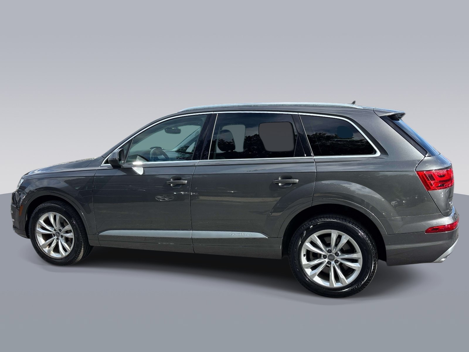 Used 2018 Audi Q7 3.0T Premium Plus w/ Premium Plus Package AWD/4WD image 6