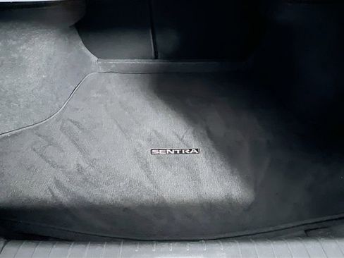 Used 2024 Nissan Sentra SV FWD image 24