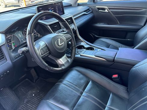 Used 2022 Lexus RX 450hL Luxury image 10
