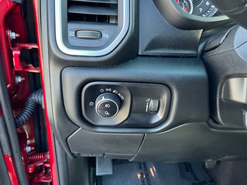 Used 2026 RAM 2500 Big Horn AWD/4WD image 12