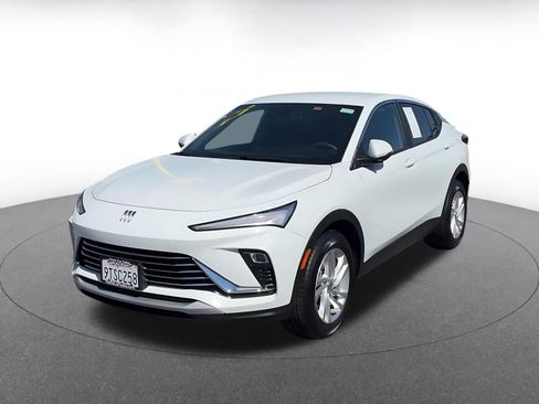 Used 2025 Buick Envista Preferred image 7