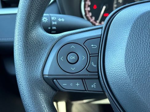 New 2025 Toyota RAV4 LE image 19