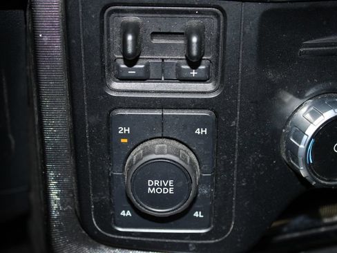 Used 2023 Ford F150 Platinum w/ Equipment Group 701A High AWD/4WD image 32