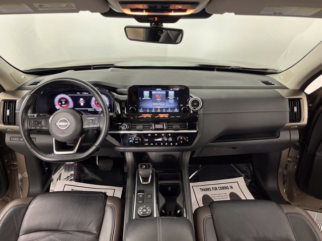 Used 2023 Nissan Pathfinder Platinum w/ Cargo Package AWD/4WD image 41