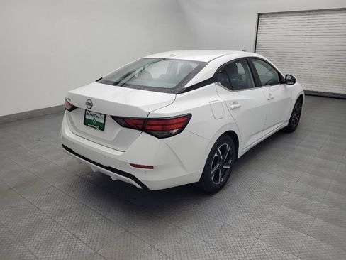 Used 2025 Nissan Sentra SV FWD image 9