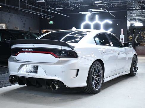 Used 2023 Dodge Charger Scat Pack w/ Harman/Kardon Audio Group image 13