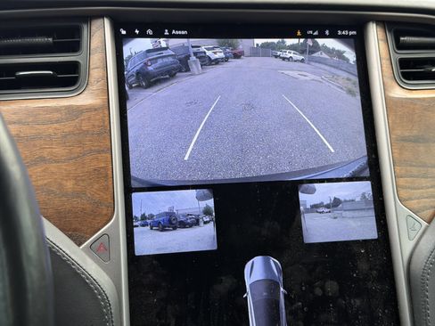 Used 2019 Tesla Model S 75D AWD/4WD image 31
