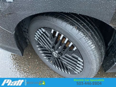 Used 2023 Nissan Leaf SV Plus image 17