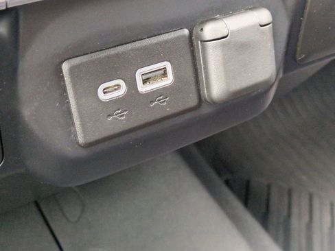 Used 2020 Chevrolet Silverado 1500 LT Trail Boss image 20