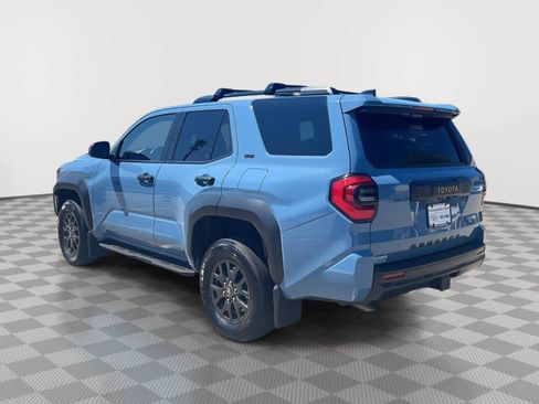 Used 2025 Toyota 4Runner SR5 AWD/4WD image 7