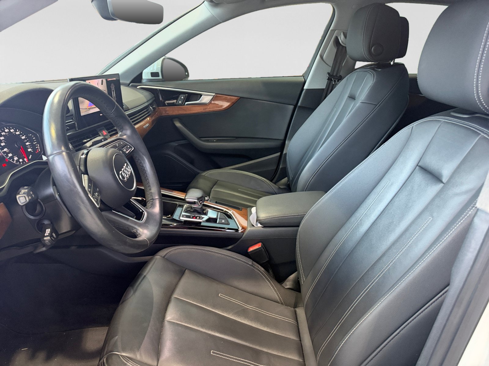 Used 2022 Audi A4 2.0T Premium w/ Convenience Package AWD/4WD image 10