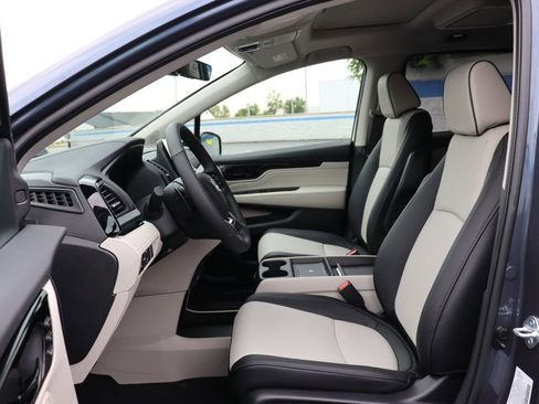 Certified 2026 Honda Odyssey Elite image 31