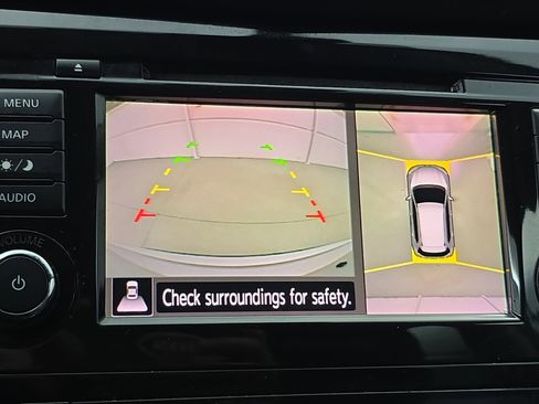 Used 2018 Nissan Rogue SL image 23