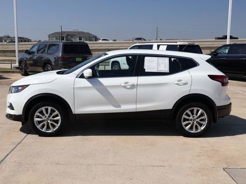 Used 2020 Nissan Rogue Sport S w/ Appearance Package image 4