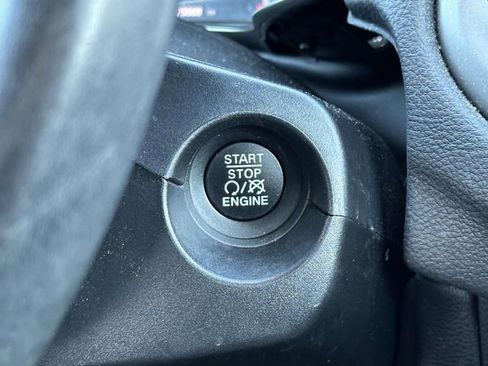 Used 2021 Jeep Compass 80th Special Edition image 11