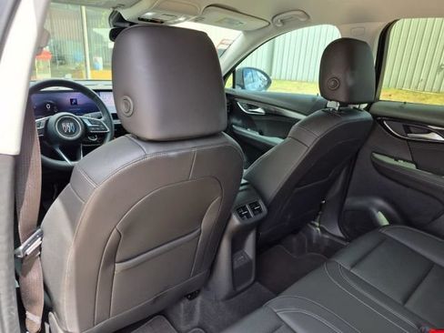 Used 2025 Buick Envision Preferred AWD/4WD image 12