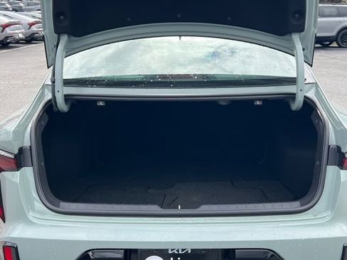 Certified 2025 Kia K4 GT-Line image 8
