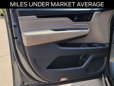 Used 2019 Honda Odyssey Elite image 18