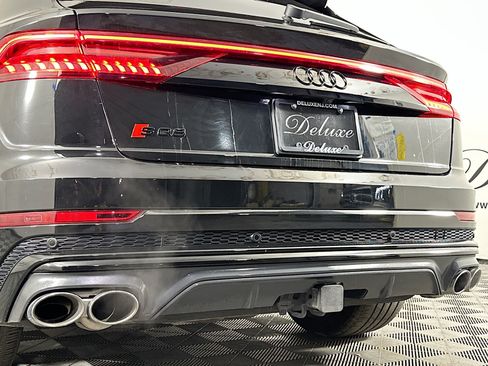 Used 2022 Audi SQ8 Prestige w/ Prestige Package image 27