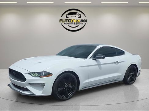 Used 2021 Ford Mustang Coupe w/ Equipment Group 101A RWD image 3