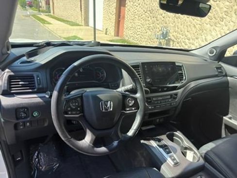 Used 2021 Honda Pilot Special Edition image 15