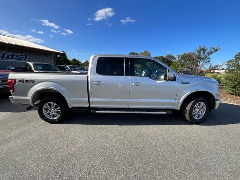 Used 2016 Ford F150 Lariat w/ Equipment Group 501A Mid image 3