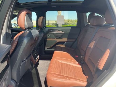 New 2026 Lincoln Nautilus Reserve w/ Jet Appearance Package image 21