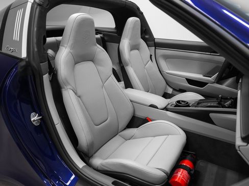 Used 2024 Porsche 911 Targa 4 image 28