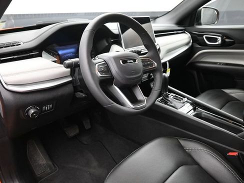 New 2026 Jeep Compass Limited image 12