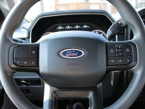Used 2022 Ford F150 XL RWD image 24
