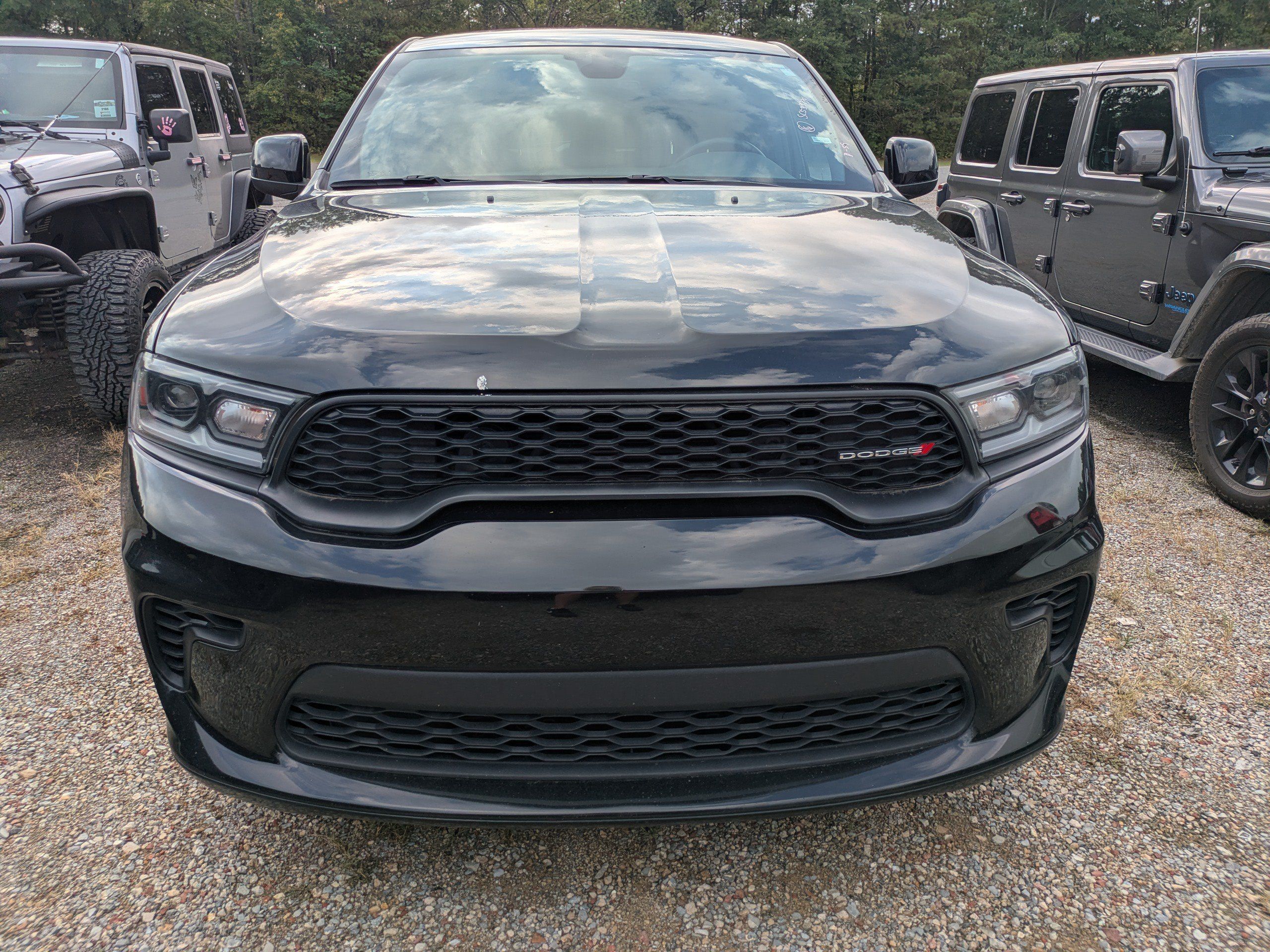 Used 2025 Dodge Durango GT AWD/4WD image 2