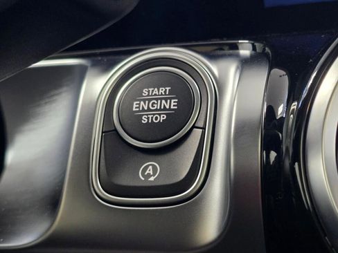 New 2026 Mercedes-Benz GLB 250 4MATIC image 28