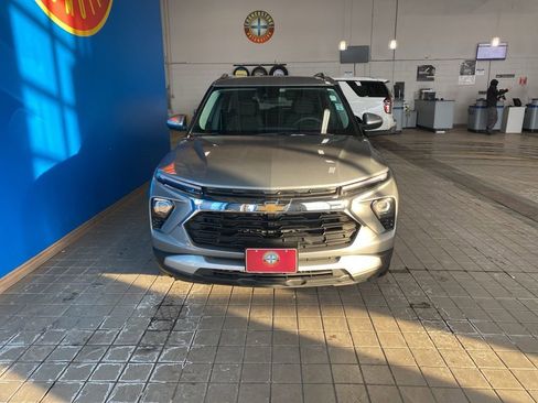 Used 2025 Chevrolet TrailBlazer LT image 13