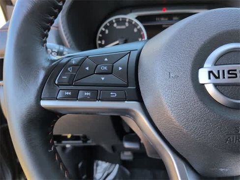 Used 2023 Nissan Sentra SR w/ Trunk Package image 24