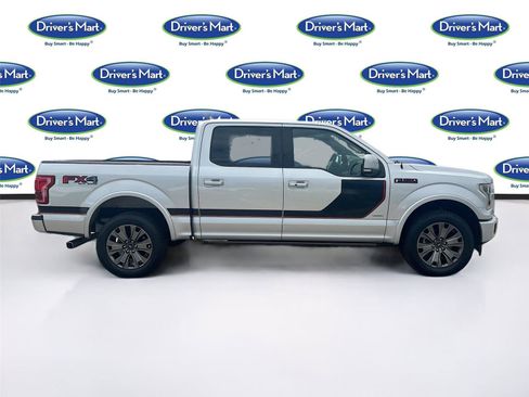Used 2017 Ford F150 Lariat image 9