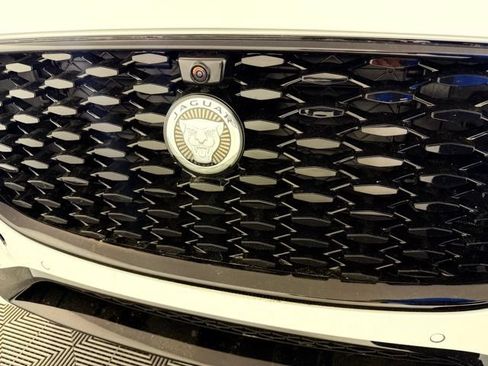 Certified 2026 Jaguar F-PACE R-Dynamic S AWD/4WD image 47
