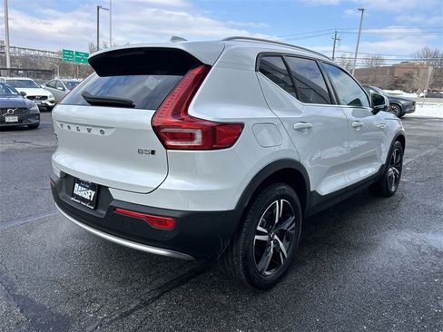 Certified 2023 Volvo XC40 B5 Plus w/ Driver Assist Package image 8